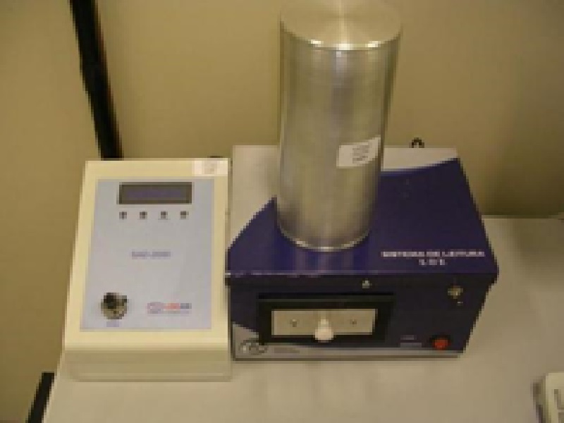 Laboratório de Dosimetria (Sistema de leitura Luminescência opticamente estimulada (OSL) - Engenharia Eletrônica ltda))
