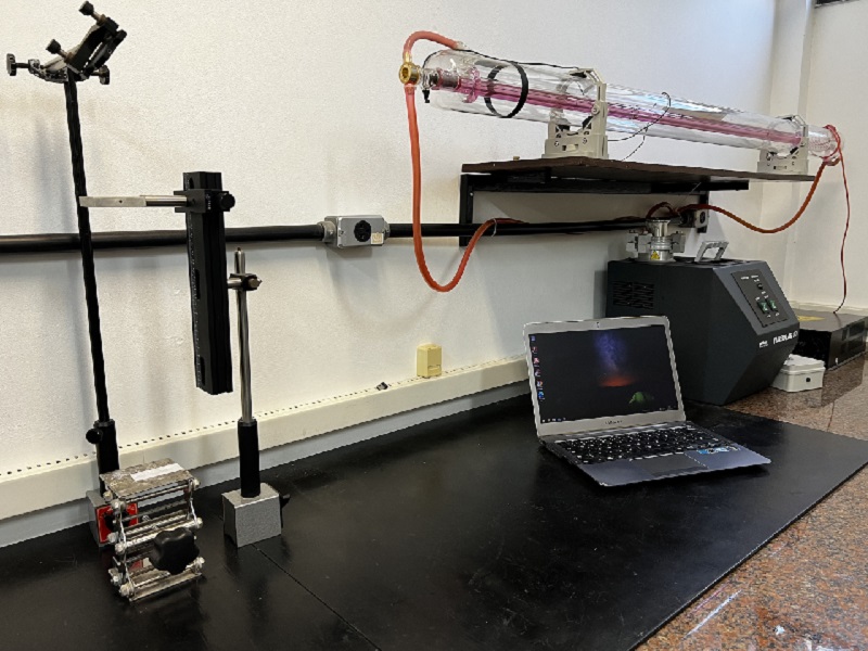 Laboratório de Sinterização e Tratamento superficial a Laser (Laser de CO2